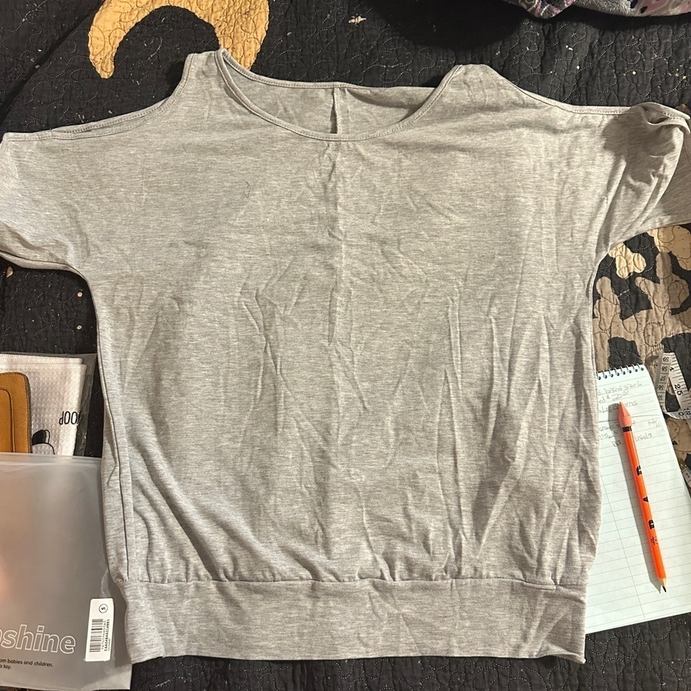 NWT Cupshe top.
